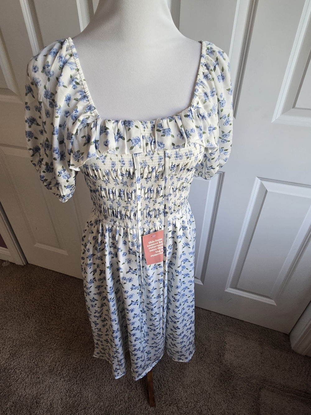 NWT - Ivy City Floral Square Neck Smocked Midi Dress - Small